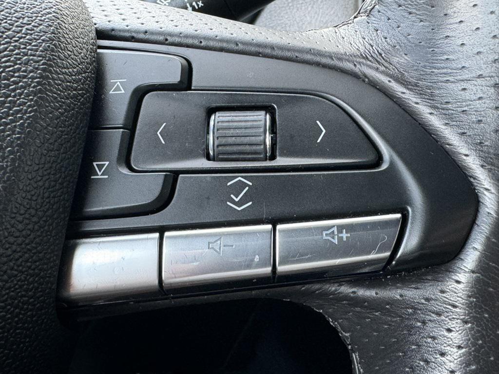 used 2023 Cadillac XT4 car, priced at $32,784