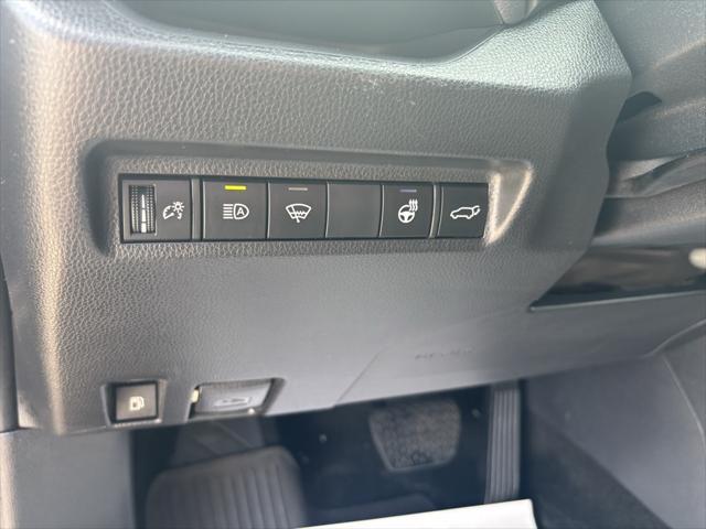 used 2022 Toyota RAV4 Hybrid car, priced at $30,989