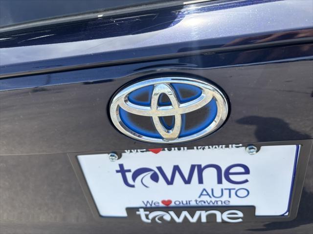 used 2022 Toyota RAV4 Hybrid car, priced at $30,989
