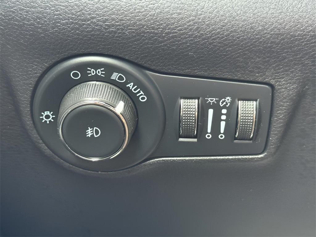 used 2022 Jeep Compass car, priced at $23,251