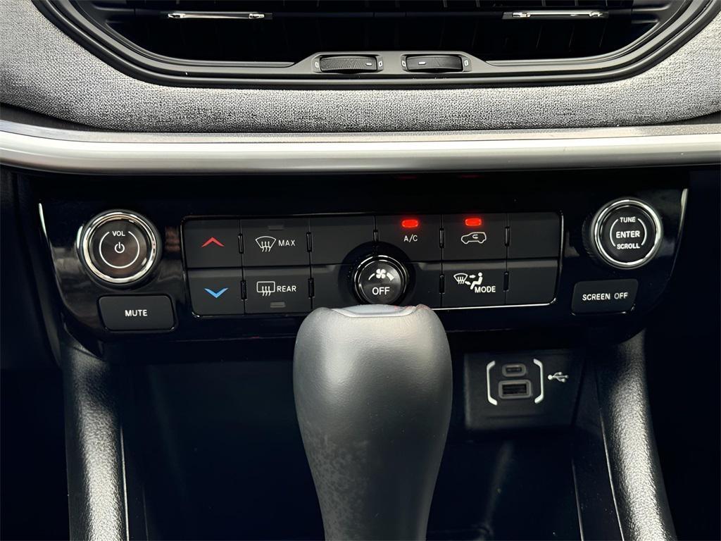 used 2022 Jeep Compass car, priced at $23,251
