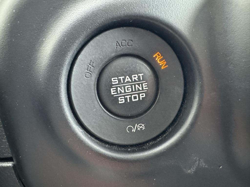 used 2020 Jeep Wrangler Unlimited car, priced at $27,258