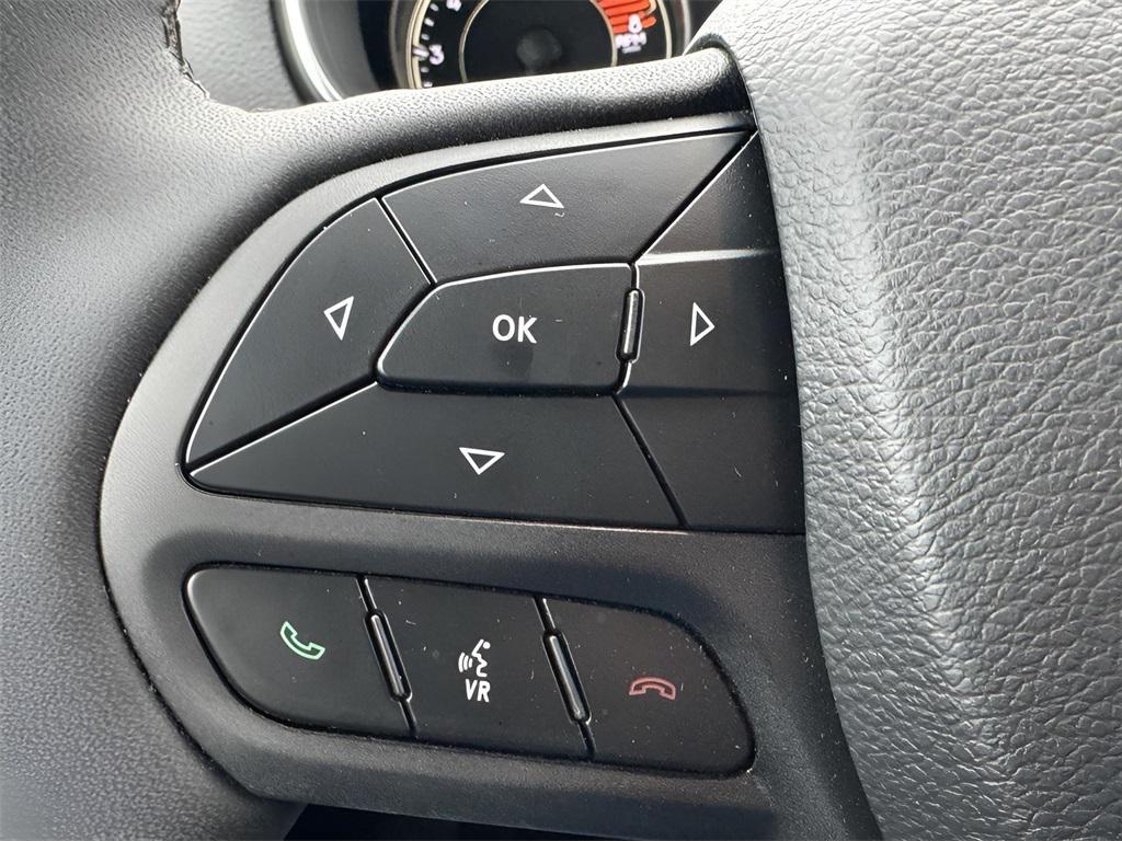 used 2022 Jeep Cherokee car, priced at $28,551