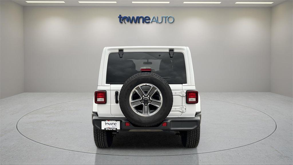 used 2021 Jeep Wrangler Unlimited car, priced at $32,651
