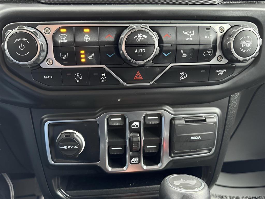 used 2021 Jeep Wrangler Unlimited car, priced at $32,651