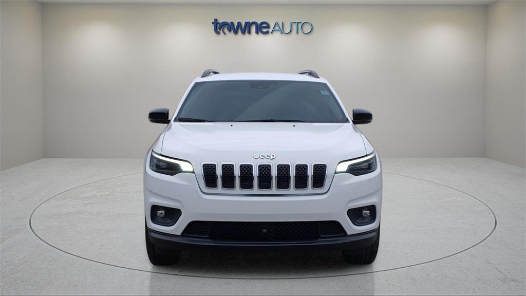 used 2022 Jeep Cherokee car, priced at $25,585