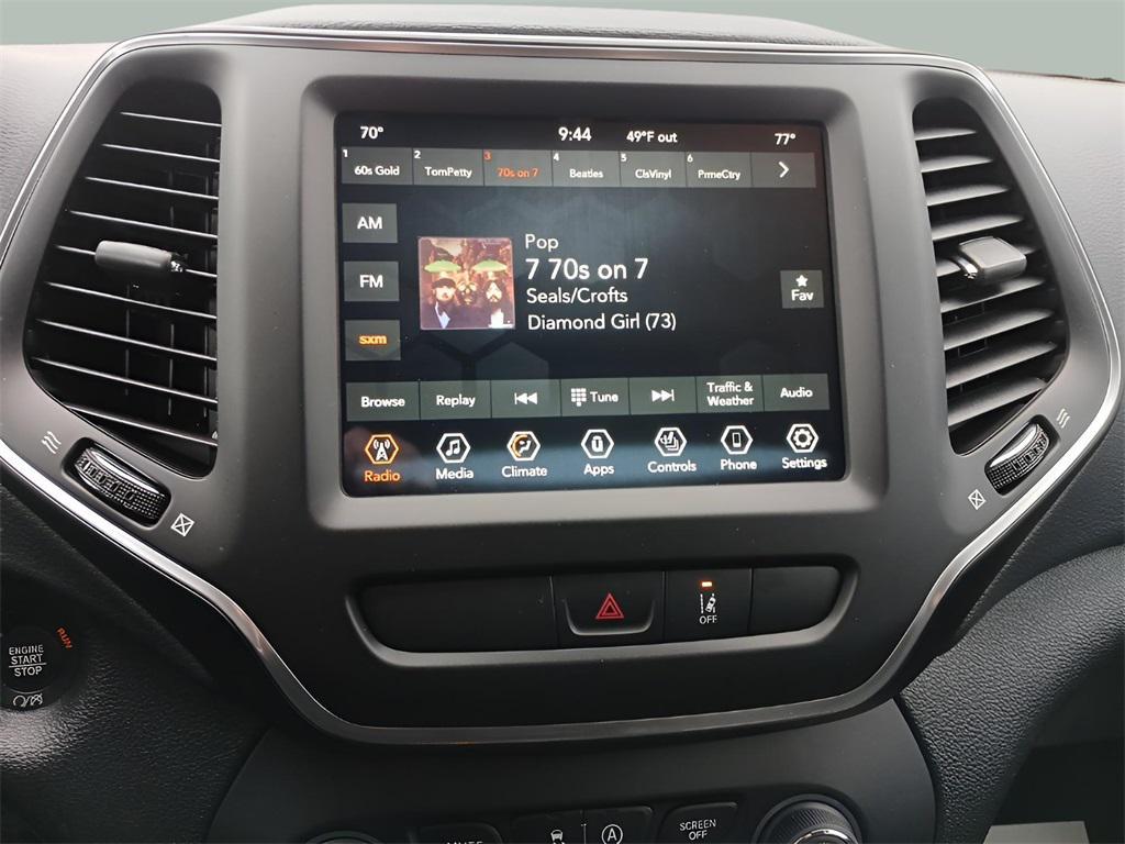 used 2022 Jeep Cherokee car, priced at $25,585