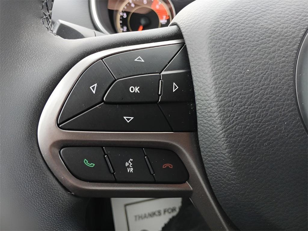 used 2022 Jeep Cherokee car, priced at $25,585