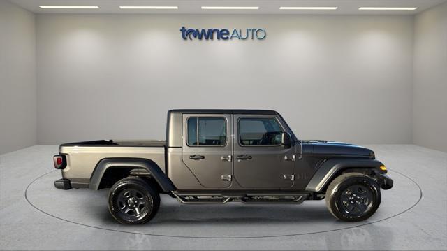 used 2023 Jeep Gladiator car, priced at $33,414