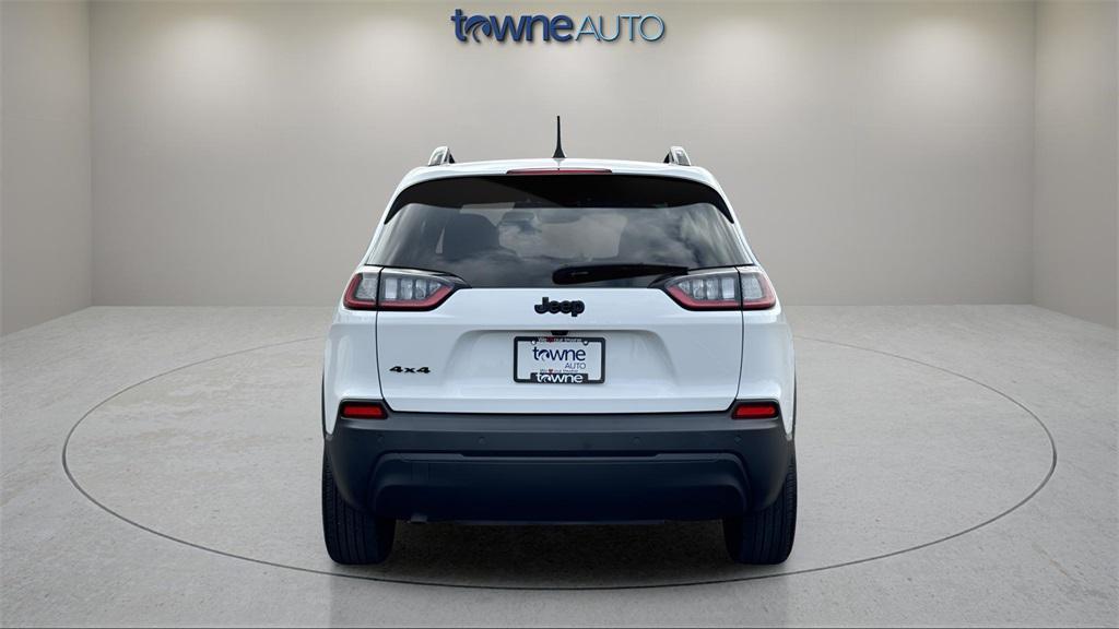 used 2021 Jeep Cherokee car, priced at $23,092