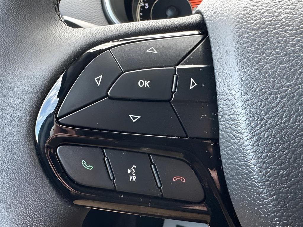 used 2021 Jeep Cherokee car, priced at $23,092