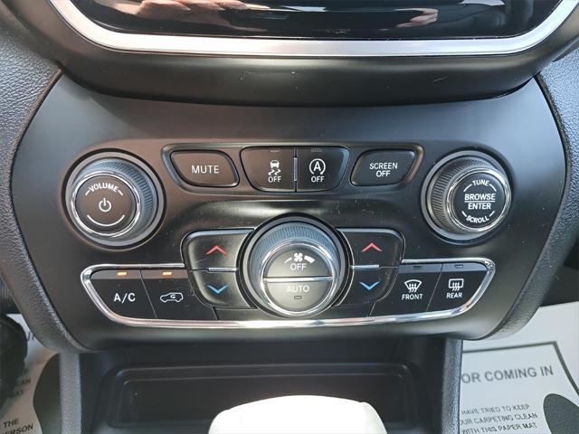 used 2019 Jeep Cherokee car, priced at $20,751
