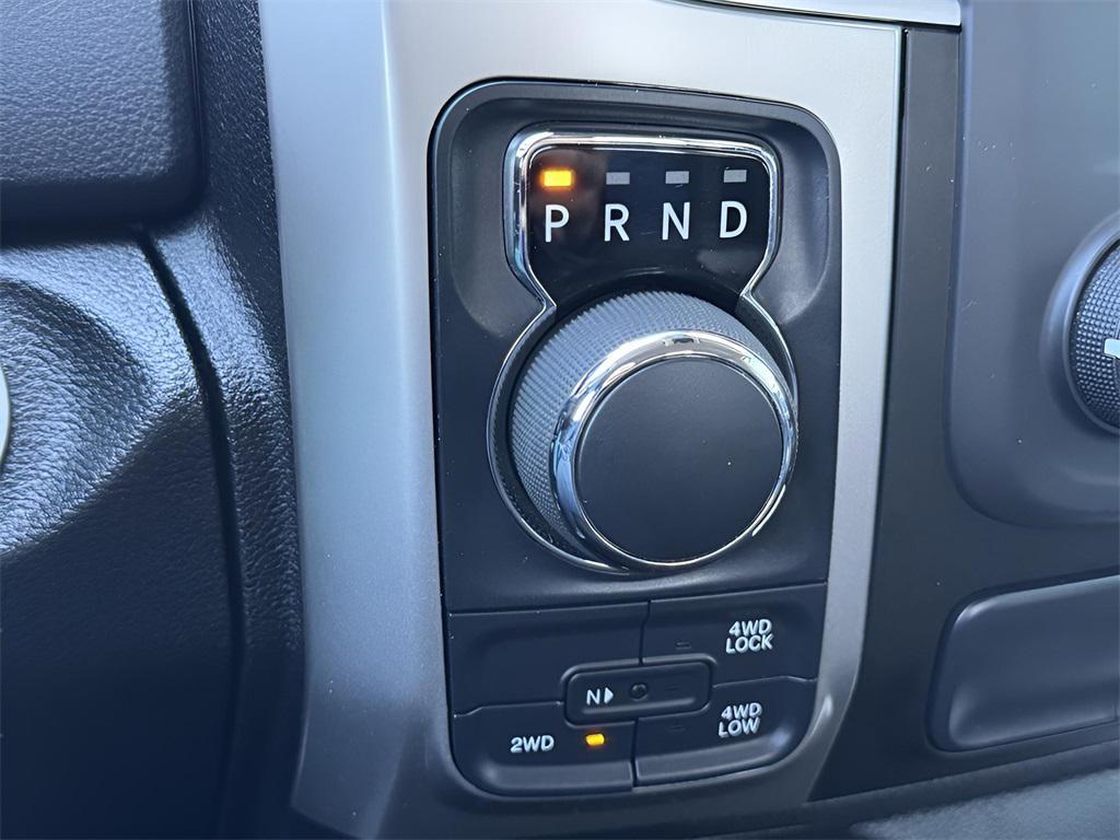 used 2019 Ram 1500 Classic car, priced at $27,777