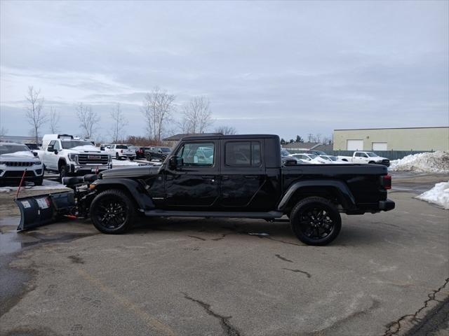 used 2021 Jeep Gladiator car, priced at $32,227