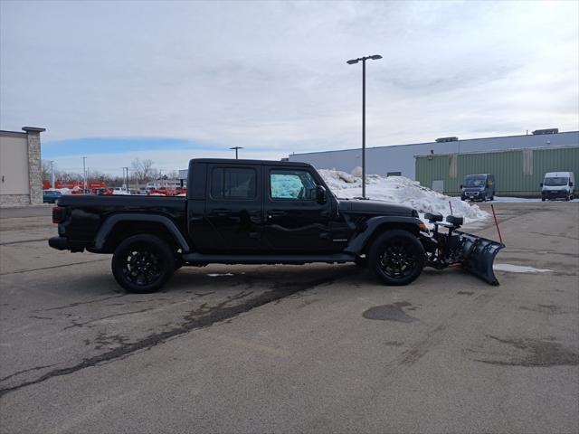 used 2021 Jeep Gladiator car, priced at $32,227