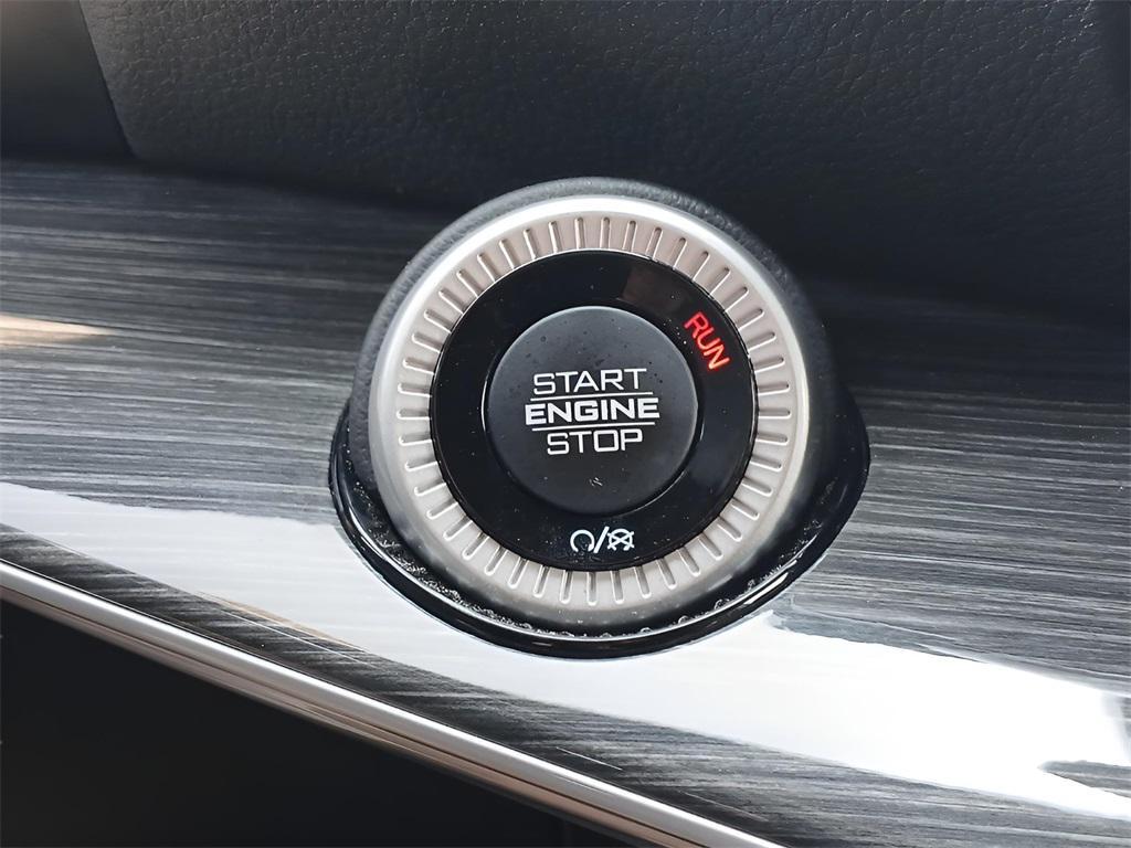 used 2022 Jeep Wagoneer car, priced at $41,950