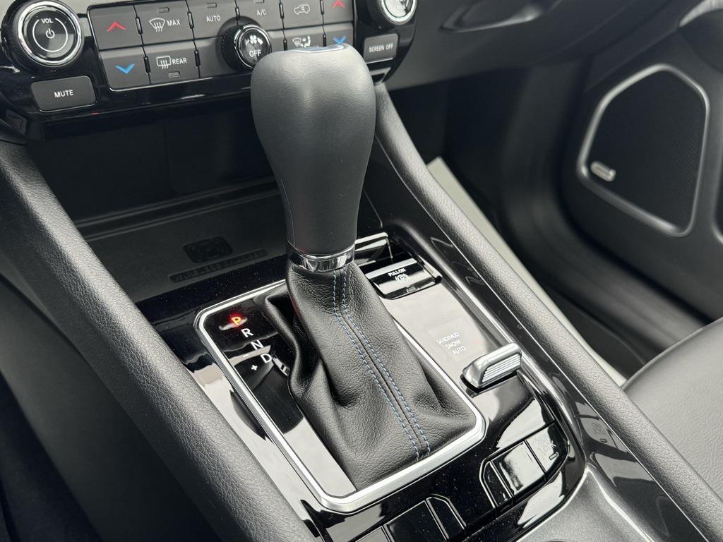 used 2022 Jeep Compass car, priced at $23,269