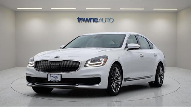 used 2020 Kia K900 car, priced at $35,333