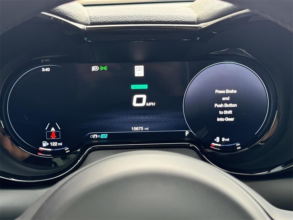 used 2024 Alfa Romeo Tonale car, priced at $28,422