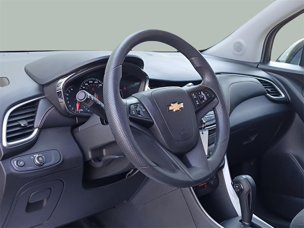 used 2022 Chevrolet Trax car, priced at $17,651