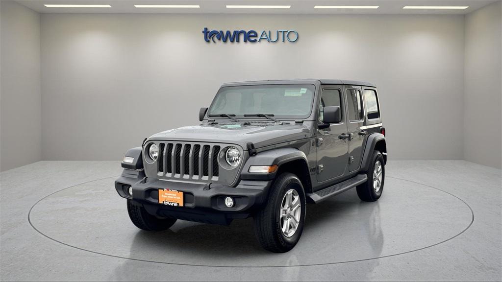 used 2022 Jeep Wrangler Unlimited car, priced at $32,583