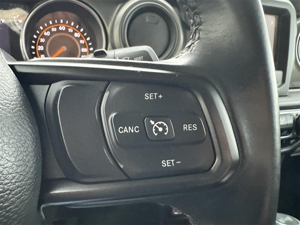 used 2022 Jeep Wrangler Unlimited car, priced at $32,583