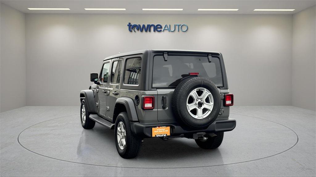used 2022 Jeep Wrangler Unlimited car, priced at $32,583
