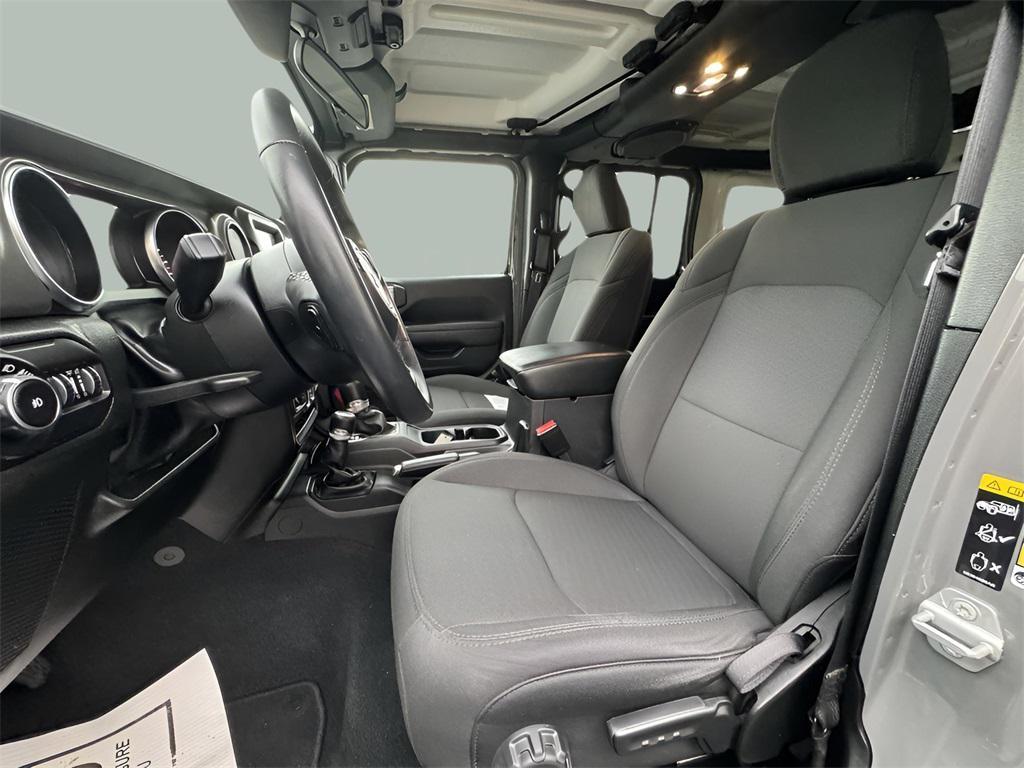 used 2022 Jeep Wrangler Unlimited car, priced at $32,583