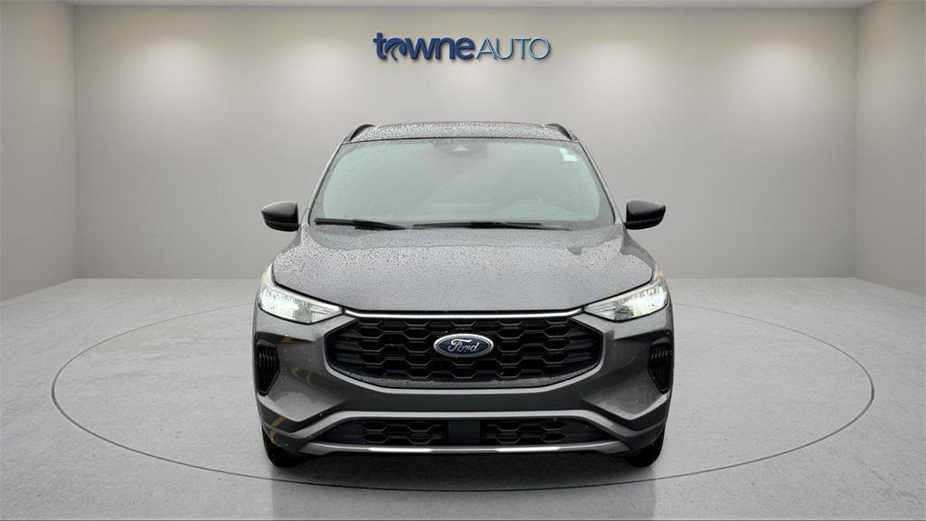 used 2023 Ford Escape car, priced at $26,129