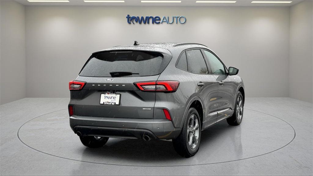 used 2023 Ford Escape car, priced at $26,129