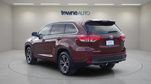 used 2018 Toyota Highlander car, priced at $21,096