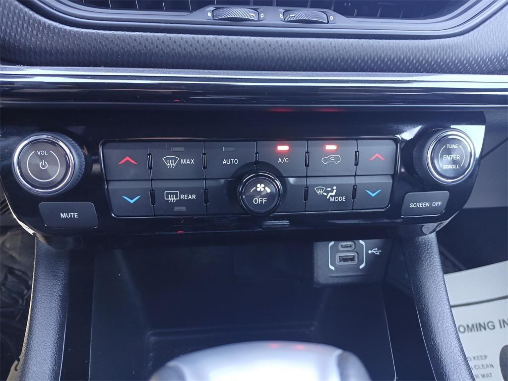 used 2023 Jeep Compass car, priced at $23,987