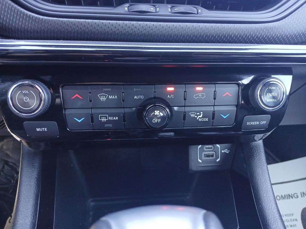 used 2023 Jeep Compass car, priced at $25,679