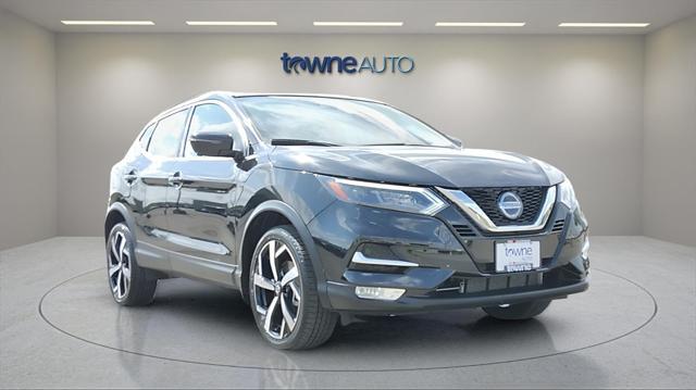 used 2022 Nissan Rogue Sport car, priced at $24,151