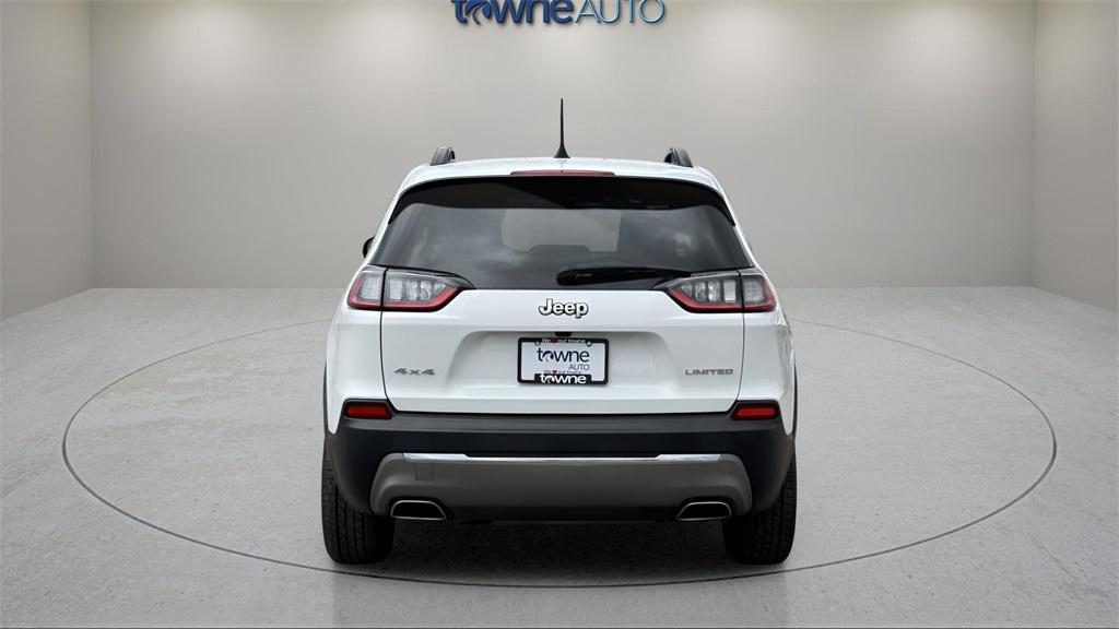 used 2022 Jeep Cherokee car, priced at $23,987