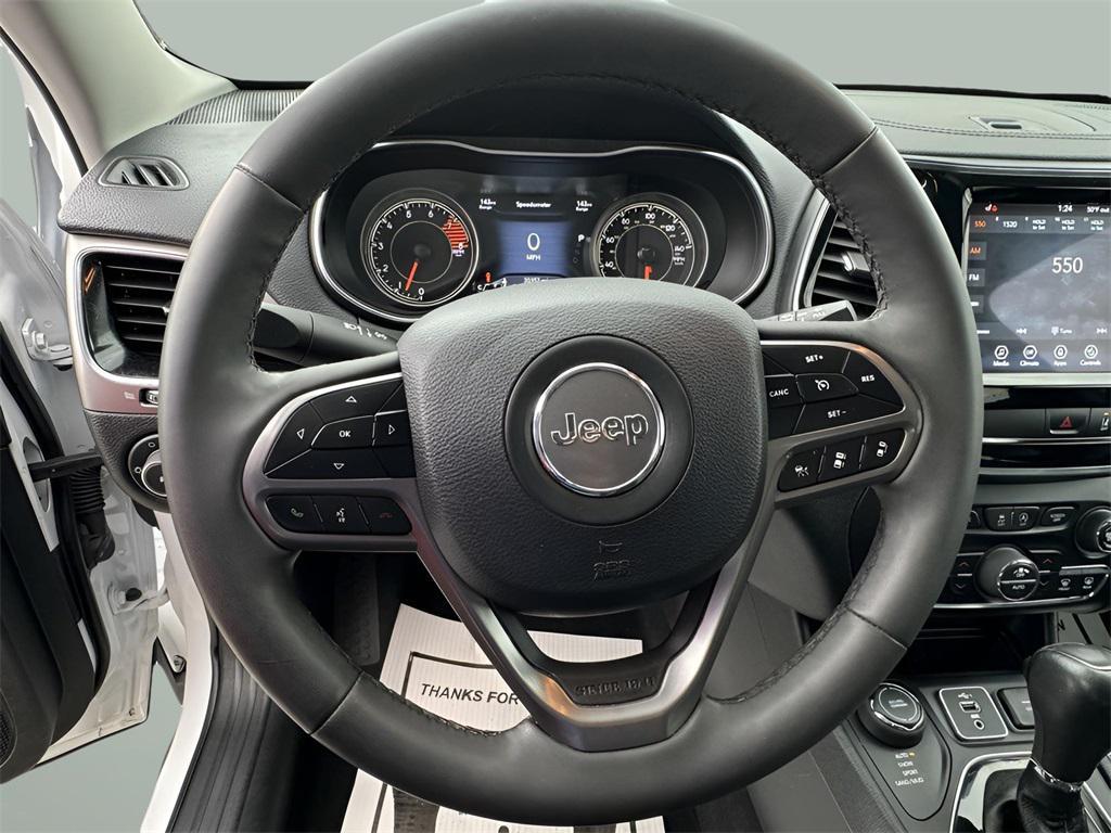used 2022 Jeep Cherokee car, priced at $23,987
