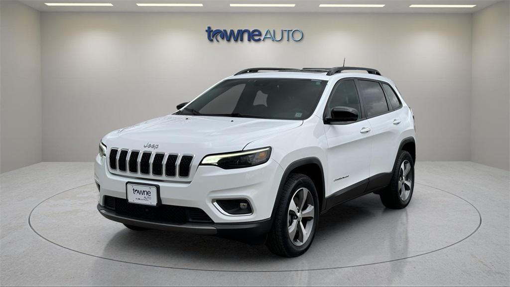 used 2022 Jeep Cherokee car, priced at $23,987