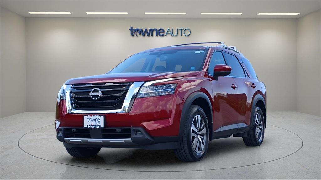 used 2022 Nissan Pathfinder car, priced at $28,989