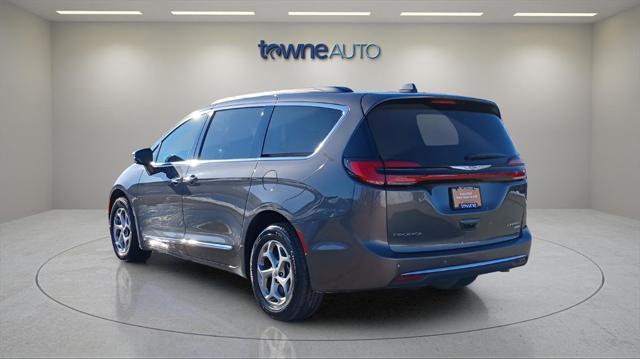 used 2022 Chrysler Pacifica car, priced at $37,987