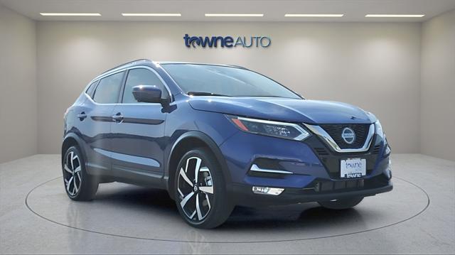 used 2022 Nissan Rogue Sport car, priced at $24,551