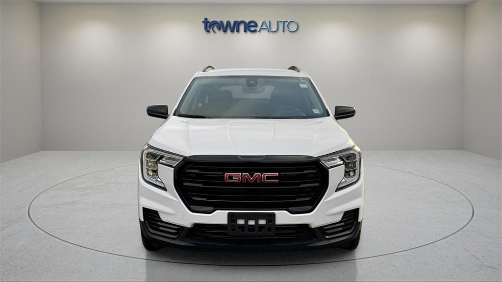 used 2024 GMC Terrain car, priced at $25,987