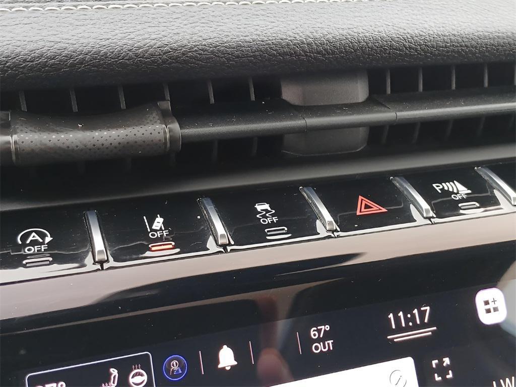 used 2021 Jeep Grand Cherokee L car, priced at $31,762