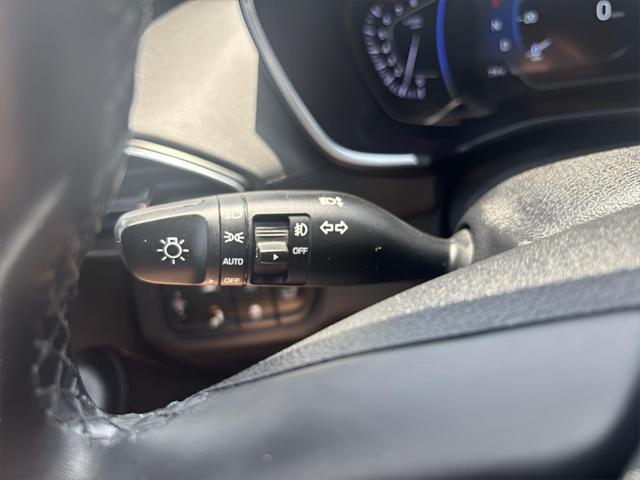 used 2019 Hyundai Santa Fe car, priced at $16,375