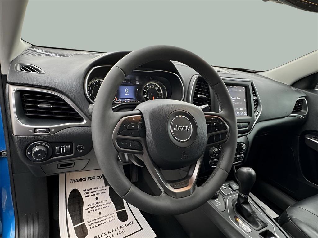 used 2022 Jeep Cherokee car, priced at $24,187
