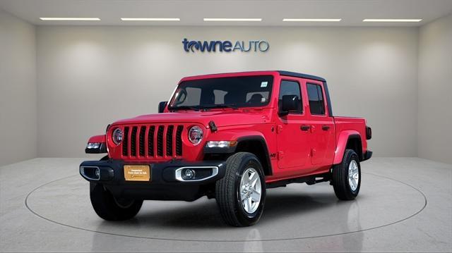 used 2022 Jeep Gladiator car, priced at $33,222