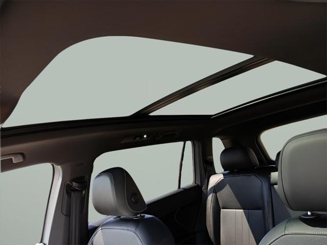 used 2022 Volkswagen Tiguan car, priced at $28,654