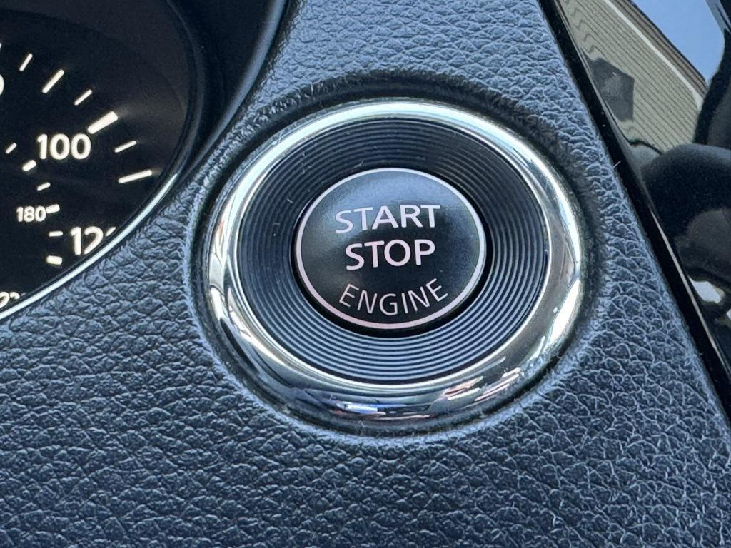 used 2019 Nissan Rogue car, priced at $15,251