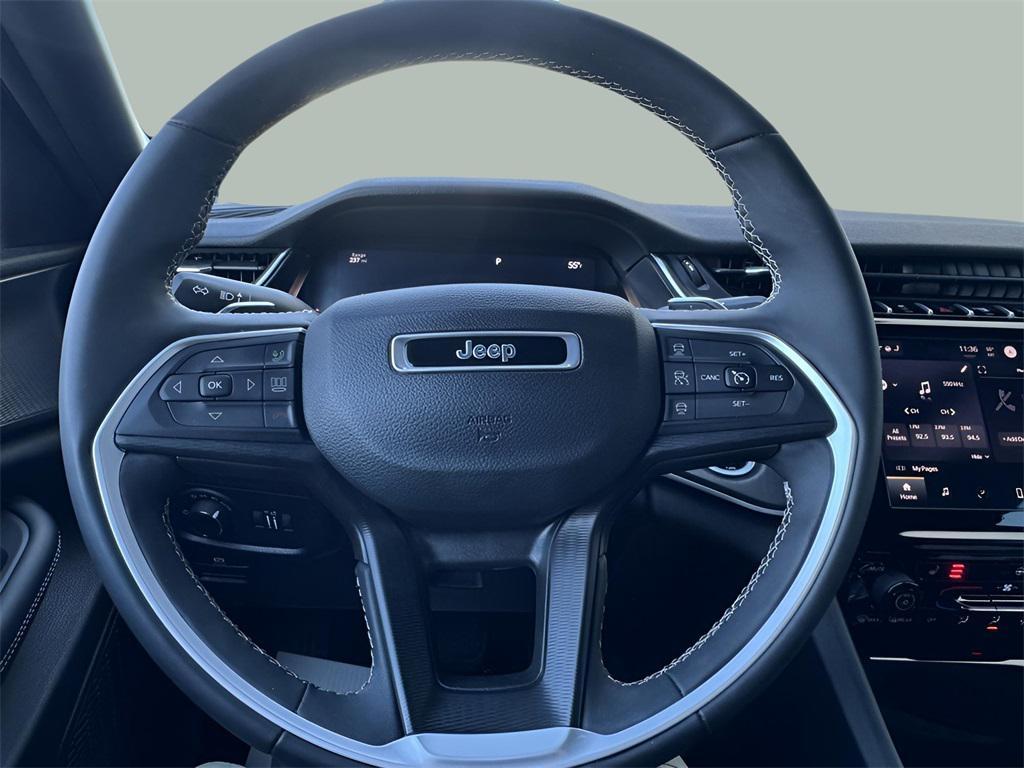 used 2023 Jeep Grand Cherokee car, priced at $35,256