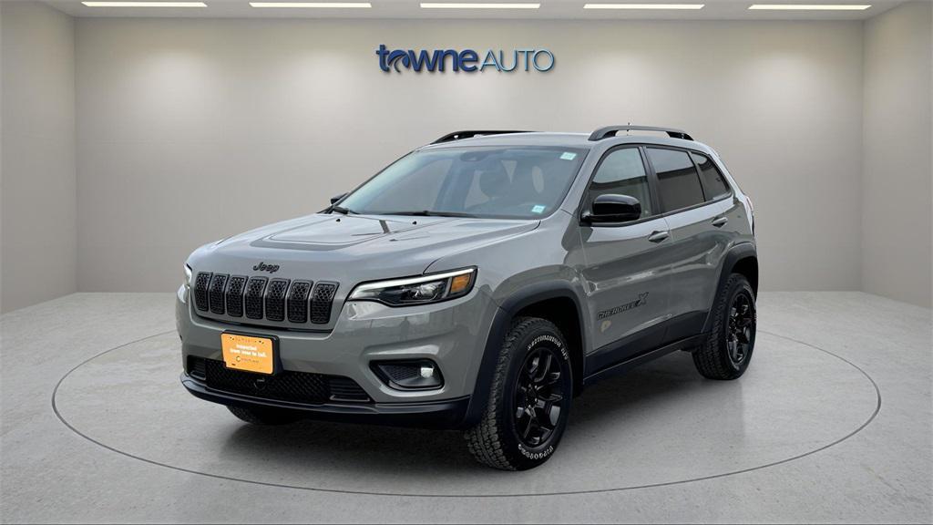 used 2022 Jeep Cherokee car, priced at $26,987