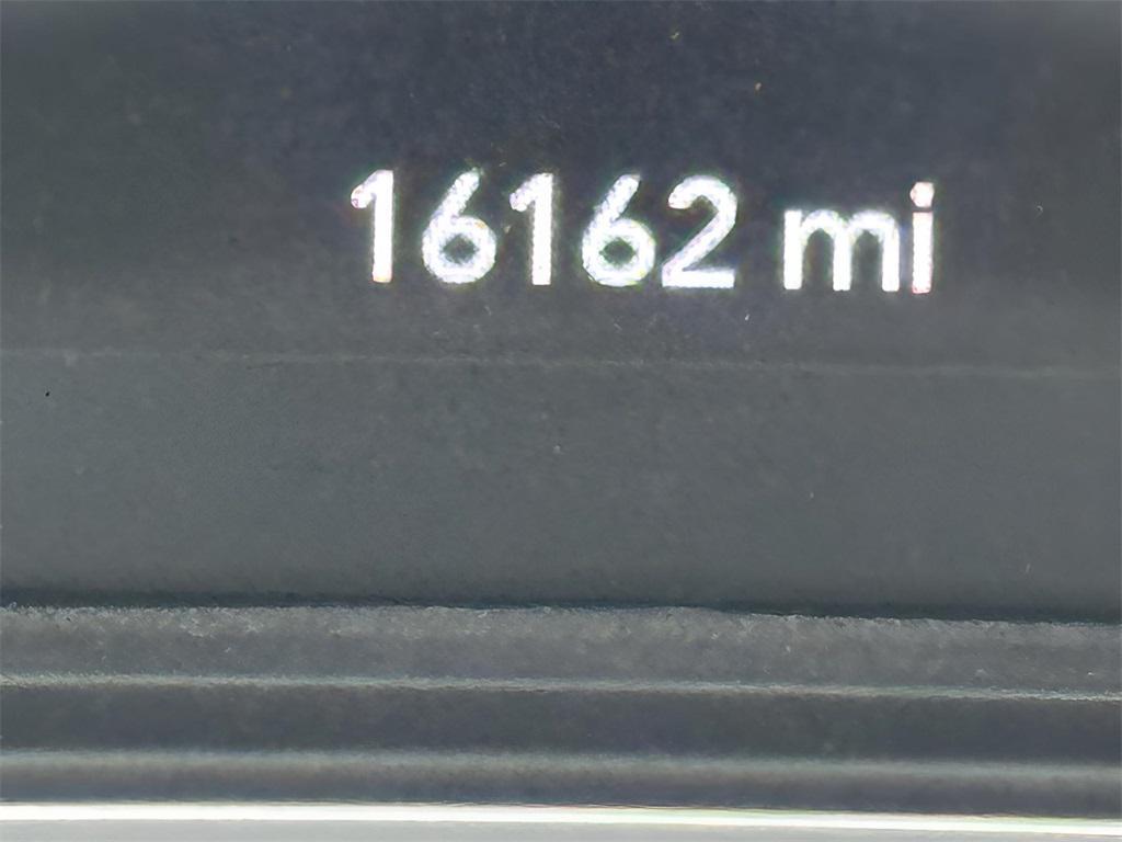 used 2022 Jeep Cherokee car, priced at $26,987